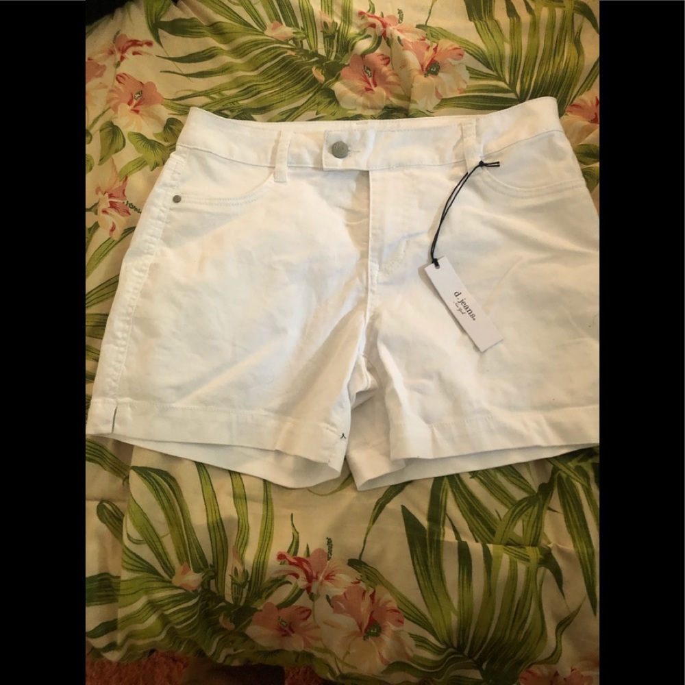 Brand new White shorts